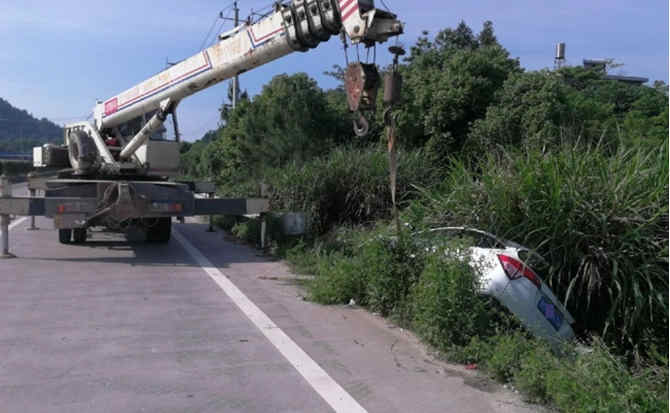 达坂城区重载吊车救援